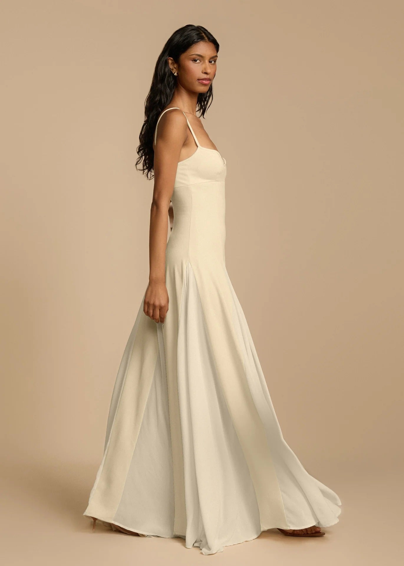Serelune Ivory Gown