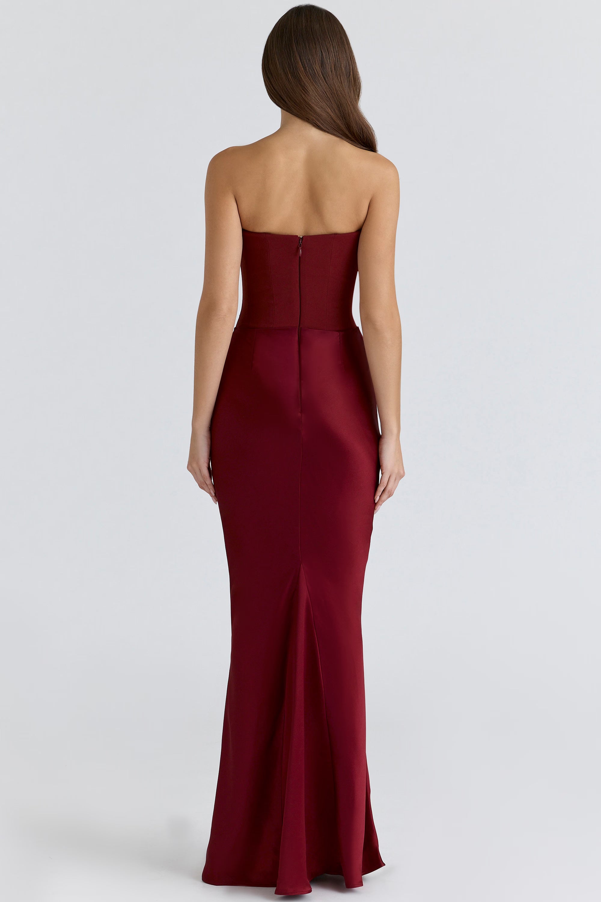 Valerisse Rouge Gown